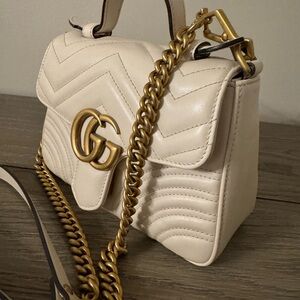 100% authentic Gucci Bag with Gold Hardware
